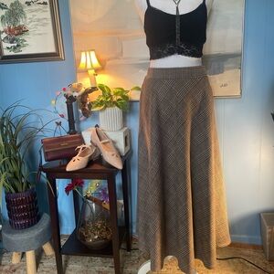 HALARA Brown Plaid Maxi Skirt